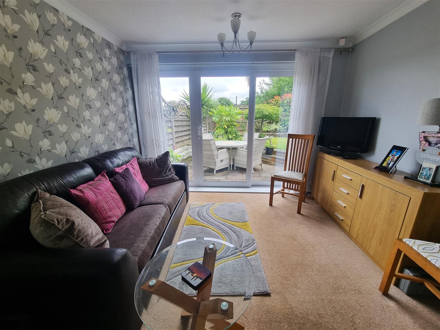 Second Reception  room / Bedroom
